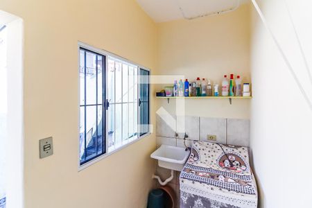 Casa à venda com 66m², 2 quartos e 2 vagas Casa à venda com 66m², 2 quartos e 2 vagasÁrea de Serviço