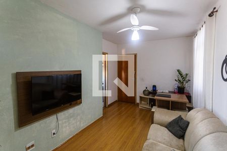 Sala de apartamento à venda com 3 quartos, 68m² em Ipiranga, Belo Horizonte
