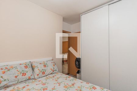 Quarto 1 de apartamento à venda com 2 quartos, 48m² em Humaitá, Porto Alegre