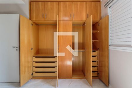Apartamento para alugar com 56m², 2 quartos e 1 vaga Apartamento para alugar com 56m², 2 quartos e 1 vagaQuarto 2