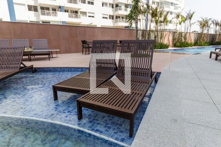 Apartamento para alugar com 52m², 2 quartos e 1 vaga Apartamento para alugar com 52m², 2 quartos e 1 vagaPiscina