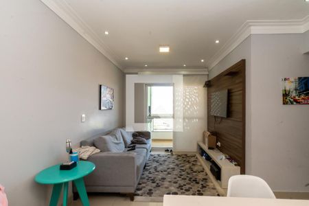 Sala de apartamento à venda com 3 quartos, 80m² em Jardim Las Vegas, Guarulhos