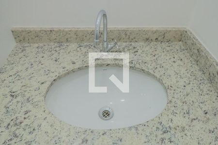 Apartamento para alugar com 36m², 1 quarto e sem vagaBanheiro 