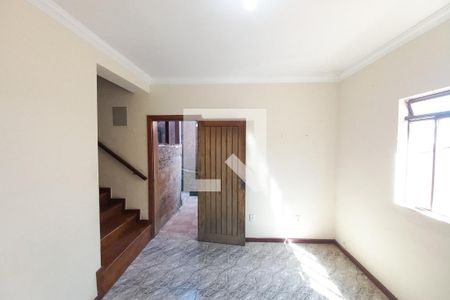 Sala 2  de casa à venda com 4 quartos, 200m² em Tupi, Belo Horizonte