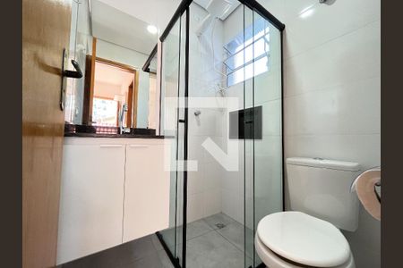 Banheiro  de apartamento para alugar com 1 quarto, 21m² em Vila Monte Alegre, São Paulo