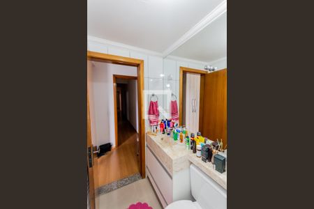 Apartamento à venda com 98m², 3 quartos e 2 vagasBanheiro da Suíte