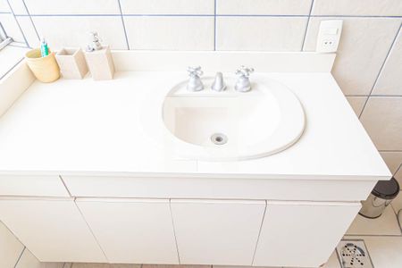 Apartamento para alugar com 275m², 3 quartos e 2 vagas Apartamento para alugar com 275m², 3 quartos e 2 vagasBanheiro da Suíte 3