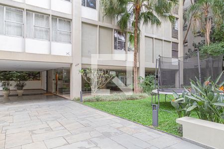 Apartamento para alugar com 275m², 3 quartos e 2 vagas Apartamento para alugar com 275m², 3 quartos e 2 vagasÁrea comum