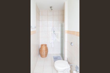 Apartamento para alugar com 275m², 3 quartos e 2 vagas Apartamento para alugar com 275m², 3 quartos e 2 vagasBanheiro da Suíte 1