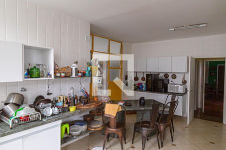 Apartamento para alugar com 275m², 3 quartos e 2 vagas Apartamento para alugar com 275m², 3 quartos e 2 vagasCozinha