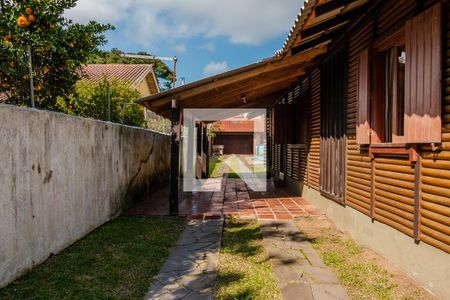 Casa à venda com 203m², 3 quartos e 4 vagas Casa à venda com 203m², 3 quartos e 4 vagasGaragem