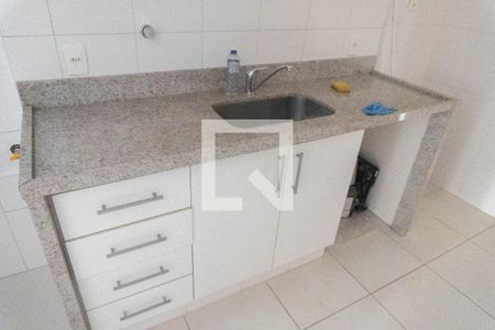 Apartamento à venda com 100m², 2 quartos e 1 vagaCozinha
