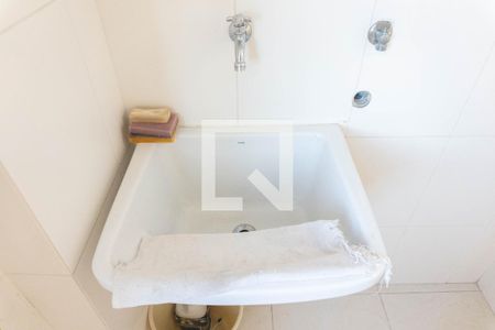 Apartamento à venda com 100m², 2 quartos e 1 vagaÁrea de Serviço