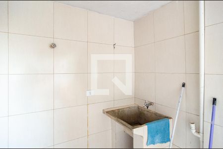Casa para alugar com 100m², 2 quartos e 2 vagasLavanderia