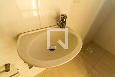 Casa de condomínio para alugar com 101m², 3 quartos e 1 vaga Casa de condomínio para alugar com 101m², 3 quartos e 1 vagaBanheiro