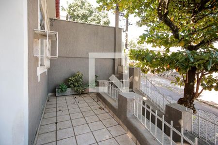 Apartamento à venda com 90m², 2 quartos e sem vagaQuintal
