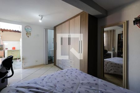 Casa à venda com 191m², 3 quartos e 3 vagasSuíte