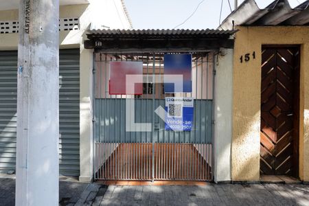 Casa à venda com 191m², 3 quartos e 3 vagasFachada