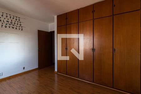 Apartamento à venda com 260m², 3 quartos e 2 vagasQuarto 2