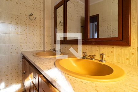 Apartamento à venda com 260m², 3 quartos e 2 vagasBanheiro do Quarto 1