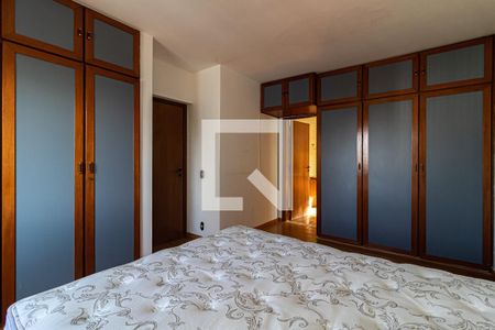 Quarto 1 de apartamento à venda com 3 quartos, 260m² em Perdizes, São Paulo