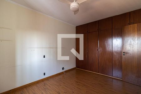 Apartamento à venda com 260m², 3 quartos e 2 vagasQuarto 3