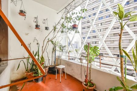 Apartamento à venda com 117m², 2 quartos e sem vagaVaranda