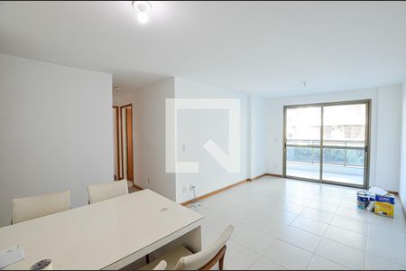 Sala de apartamento para alugar com 2 quartos, 100m² em Santa Rosa, Niterói