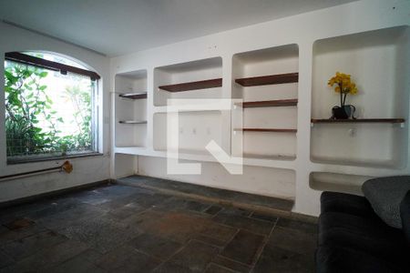 Casa para alugar com 300m², 3 quartos e 3 vagas Casa para alugar com 300m², 3 quartos e 3 vagasSalão de Festas