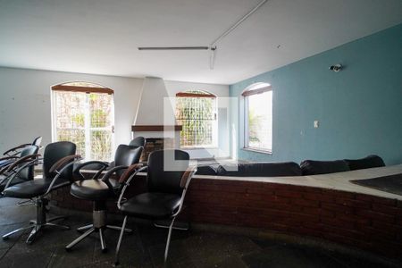 Casa para alugar com 300m², 3 quartos e 3 vagas Casa para alugar com 300m², 3 quartos e 3 vagasSalão de Festas