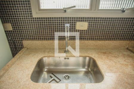 Apartamento à venda com 41m², 1 quarto e 1 vagaCozinha - Torneira