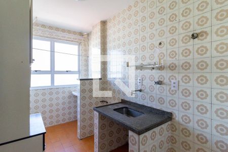 Apartamento à venda com 41m², 1 quarto e 1 vaga Apartamento à venda com 41m², 1 quarto e 1 vagaCozinha e área de serviço