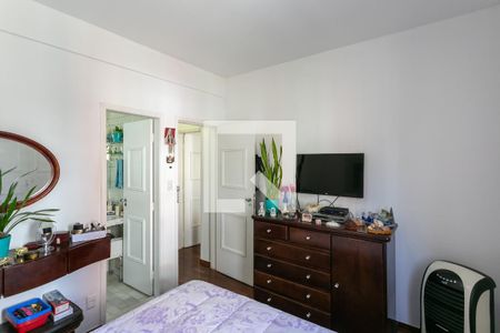 Apartamento à venda com 120m², 3 quartos e 2 vagas Apartamento à venda com 120m², 3 quartos e 2 vagasQuarto 3 - Suíte