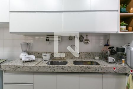 Apartamento à venda com 120m², 3 quartos e 2 vagas Apartamento à venda com 120m², 3 quartos e 2 vagasCozinha