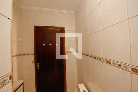 Casa à venda com 69m², 2 quartos e 1 vagaBanheiro