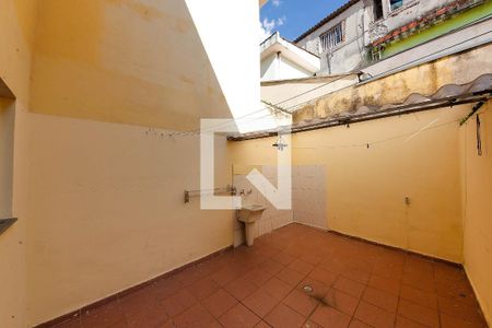Casa à venda com 69m², 2 quartos e 1 vagaÁrea de Serviço