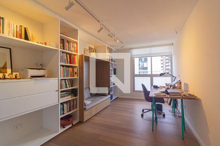 Apartamento à venda com 140m², 2 quartos e sem vaga Apartamento à venda com 140m², 2 quartos e sem vagaEscritório