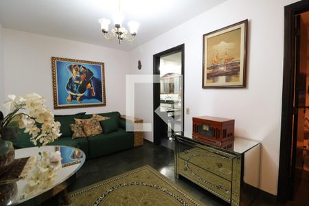 Sala de casa à venda com 3 quartos, 209m² em Cidade dos Bandeirantes, São Paulo