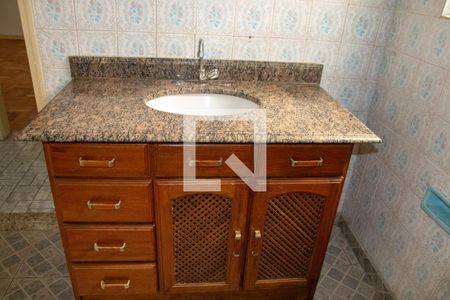 Apartamento à venda com 96m², 2 quartos e 2 vagasBanheiro
