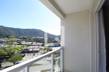 Varanda de kitnet/studio à venda com 1 quarto, 45m² em Jacarepaguá, Rio de Janeiro