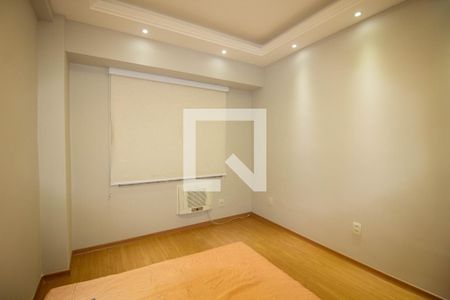 Quarto 1 de apartamento à venda com 2 quartos, 70m² em Tijuca, Rio de Janeiro