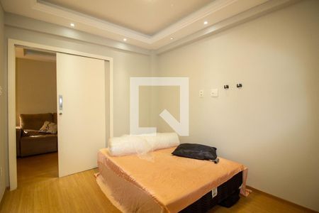 Quarto 1 de apartamento à venda com 2 quartos, 70m² em Tijuca, Rio de Janeiro