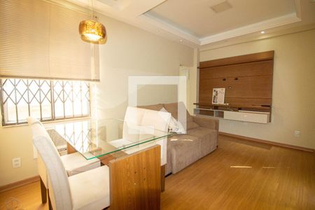 Sala de apartamento à venda com 2 quartos, 70m² em Tijuca, Rio de Janeiro