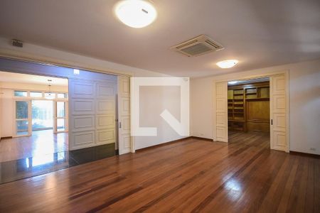 Sala de casa à venda com 4 quartos, 630m² em Jardim Guedala, São Paulo