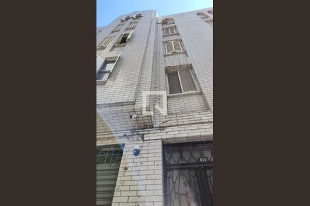 Apartamento para alugar com 115m², 2 quartos e sem vagafachada