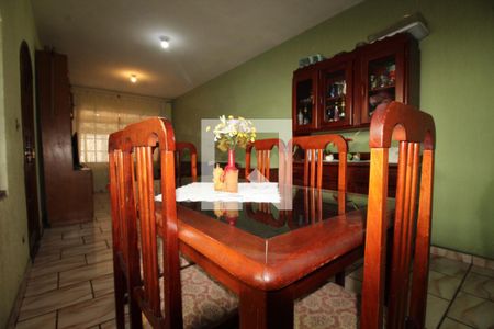 Sala de Jantar de casa à venda com 3 quartos, 158m² em Vila Nivi, São Paulo