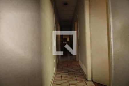 Corredor de casa à venda com 3 quartos, 158m² em Vila Nivi, São Paulo