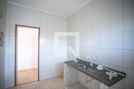 Apartamento para alugar com 68m², 2 quartos e 2 vagasCozinha