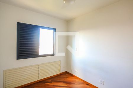 Apartamento para alugar com 151m², 4 quartos e 3 vagas Apartamento para alugar com 151m², 4 quartos e 3 vagasSuíte 2