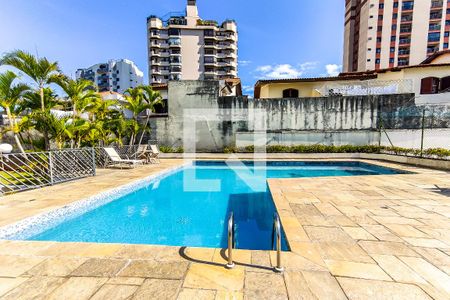 Apartamento para alugar com 151m², 4 quartos e 3 vagas Apartamento para alugar com 151m², 4 quartos e 3 vagasÁrea Comum - Piscina
